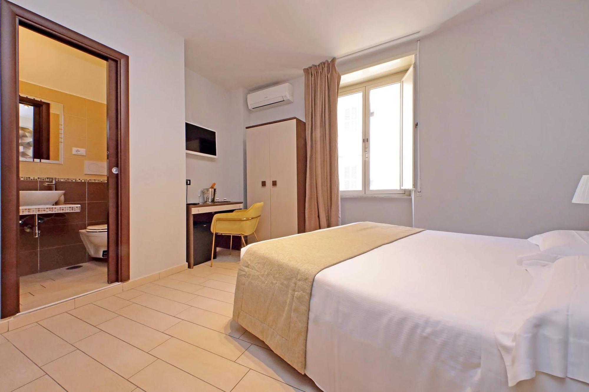 Roma Suite Centro Екстер'єр фото